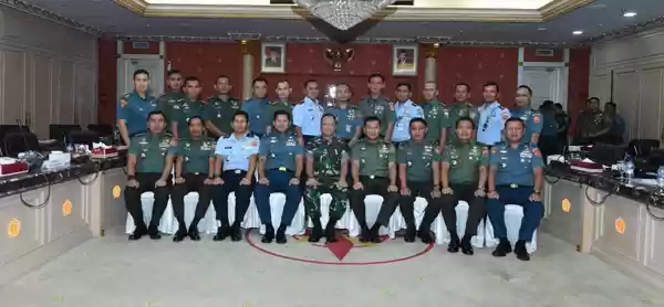 Pangkogabwilhan II Terima Paparan Rencana Operasi (RO) Kotamaops TNI di Wilayah Kerjanya