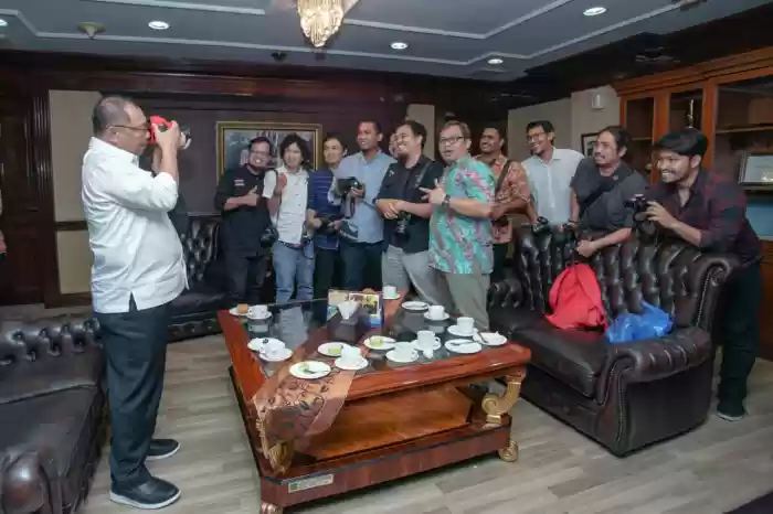 Akhyar Nasution: Pewarta Foto Harus Ikut Membangun Peradaban Kota