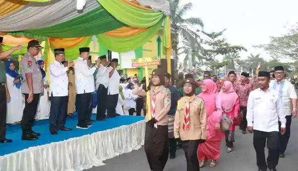 Pawai Ta&rsquo;aruf dan Pelantikan Dewan Hakim pada Kegiatan MTQ XVI Kabupaten Sergai