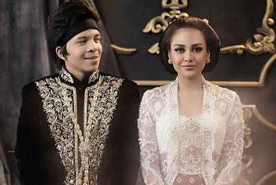 Atta  Rasanya gak ketemu dia sehari gimana gitu, kayak sayur tanpa huruf R