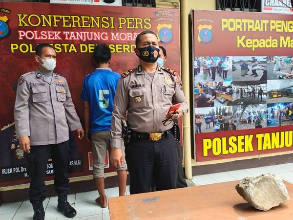 Apes, Pengendara Motor di Tanjung Morawa Tewas Usai Ditimpuk Batu oleh Orang Gila