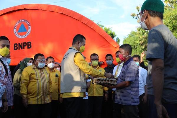 Wagubsu Bantu Korban Kebakaran di Sibolga