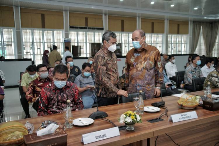 Plh Wali Kota Medan Hadiri Rakor Pencegahan Korupsi Pada Pelayanan Publik di Sumatera Utara