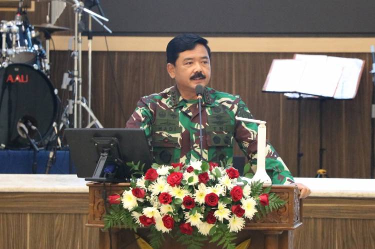 Panglima TNI :  Jadilah Perwira Pemimpin Yang Peka Terhadap Perubahan Situasi