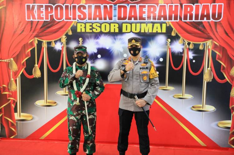 Perkuat Sinergitas TNI - POLRI  Pangdam I/BB Silaturahmi ke Mapolres Dumai