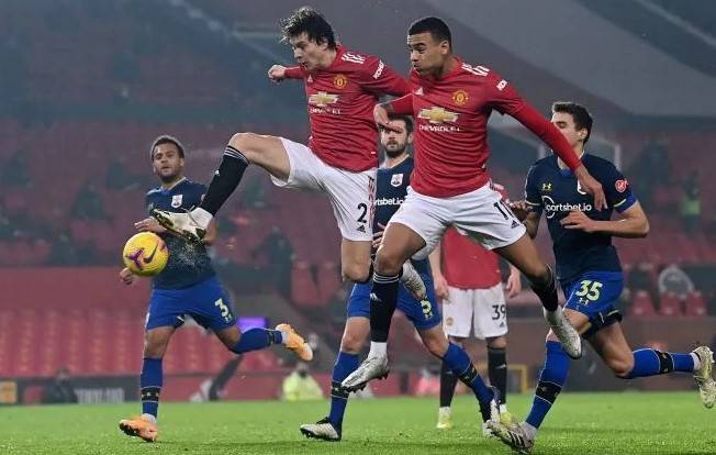 Kenangan besar dengan skor 9-0 diraih oleh Manchester United
