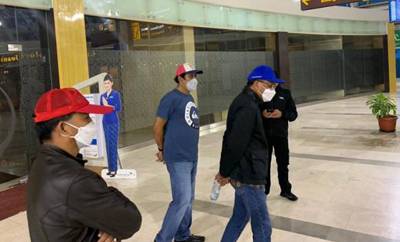 Gubernur Sulsel,  Nurdin Abdullah Saat di Bandara, Menuju Jakarta