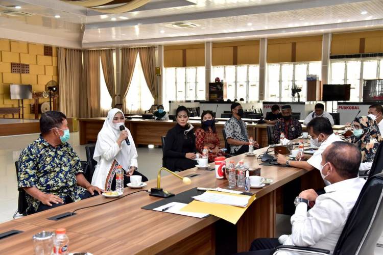 Edy Rahmayadi Diskusi dengan Mantan  Atlet Berprestasi Tentang PON 2024