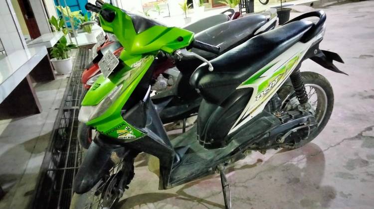 Satu Dari Tiga Pelaku Begal Tewas Diamuk Massa