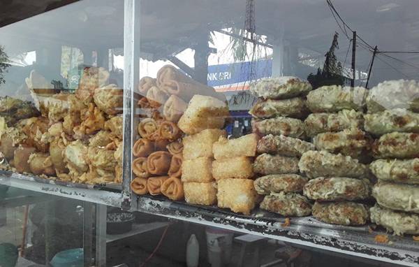 Harga Migor Belum Juga Turun, Emak Emak dan Pedagang Gorengan di Sergai Galau