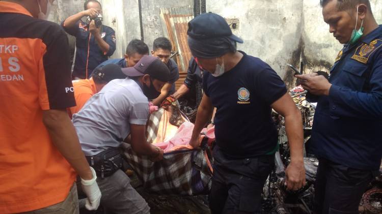 Rumah Permanen di Jalan Kenari Raya Dilalap Api, 3 Orang Meninggal Dunia