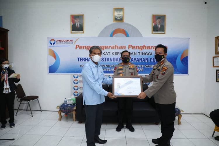Terima Penghargaan Ombudsman Perwakilan Sumut Bidang Pelayanan Publik, Ini Kata Kapores Siantar