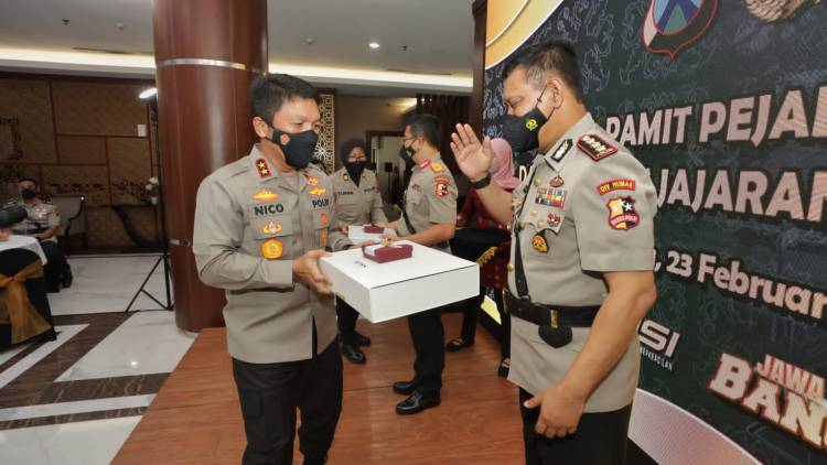 Kapolda Jatim Pimpin Sertijab Dua Pejabat Utama dan Empat Kapolres