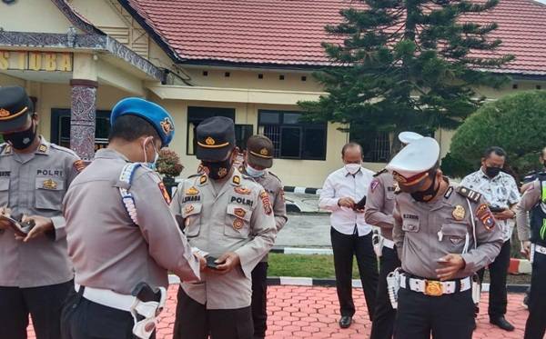 Propam Polda Sumut Gelar Ops Gaktibplin di Polres Toba