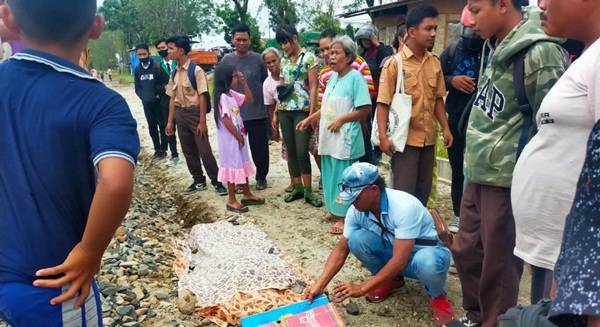 Wanita Tanpa Identitas Tewas Dilindas Kereta Api di Pasar Bengkel