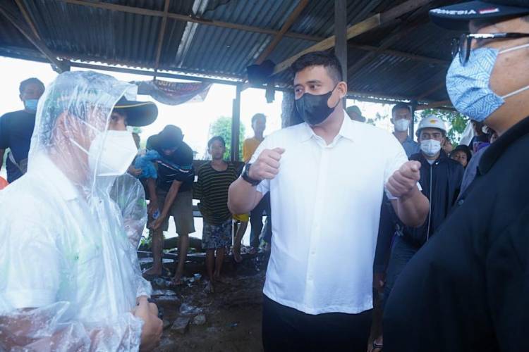 Utamakan Keselamatan Warga!, Bobby Nasution Kembali Tinjau Warga Terdampak Banjir Kiriman