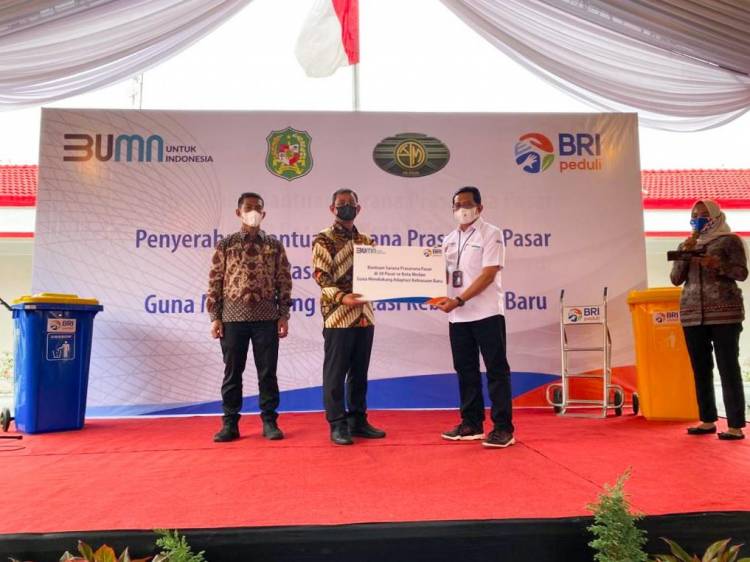 Sebanyak 38 Pasar Tradisional Terima CSR Dari BRI