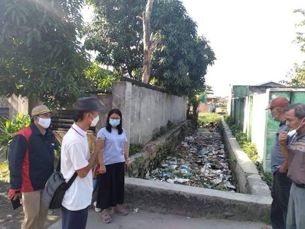 Sahuti Keluhan Warga, Anggota DPRD Medan Ini Tinjau Penyempitan Parit di Kelurahan Besar Belawan