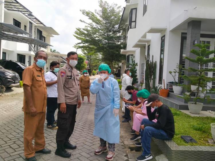 Waspadai Omicron, Tiga Pilar Plus di Medan Tuntungan Lakukan 3T