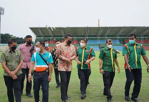 Bobby Akan Renovasi Total Stadion Teladan