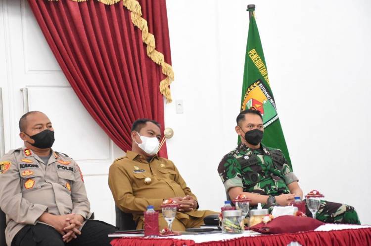 Bupati Sergai Mengikuti Secara Virtual Pengarahan Presiden RI kepada Kepala Daerah se Indonesia