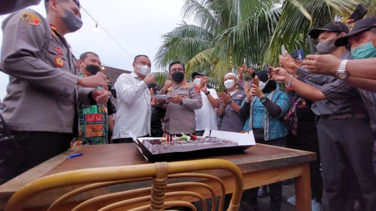 Kapolda Sumut Silaturahmi Bersama PWI Sumut Rayakan HPN ke 76