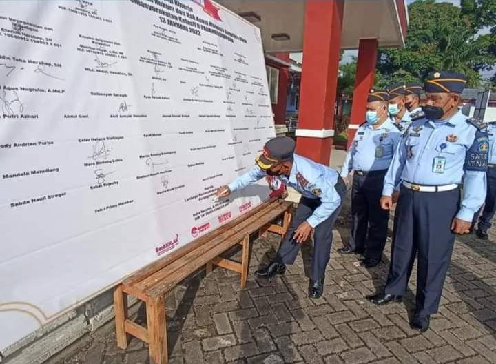 Lapas Kelas IIB Padangsidimpuan Kanwil Kemenkumham Sumut Gelar Apel Deklarasi Komitmen Bersama Janji Kinerja Tahun 2022