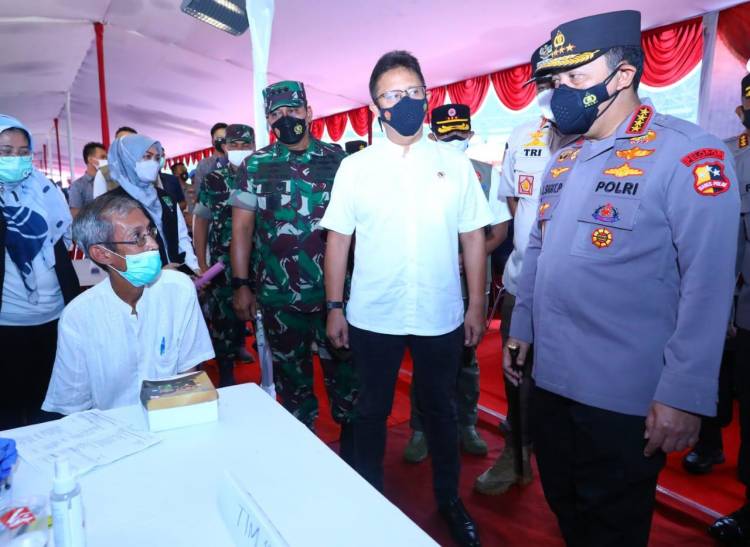 Kapolri : Tak Panik, Disiplin Prokes dan Lakukan Vaksinasi