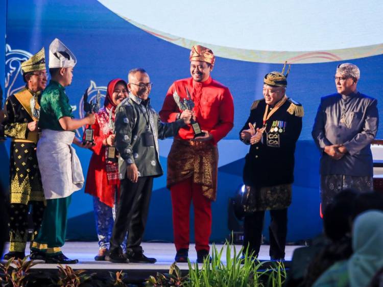 HPN 2023 Sumut, Bobby Nasution Raih Anugerah Kebudayaan PWI