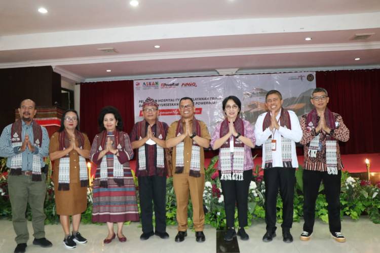 Sukseskan F1H2O, Kemenparekraf Gelar Pelatihan Hospitality dan Pelayanan Prima