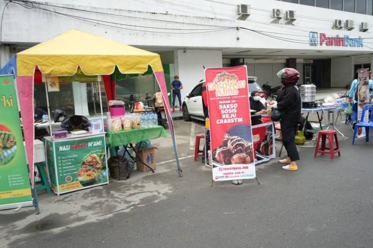 Berjualan di CFD, Nurul Bisa Peroleh Omzet Hingga diatas 1 Juta Rupiah
