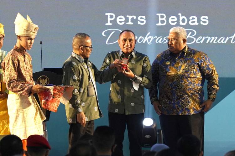 Puncak HPN 2023, Jokowi dan Edy Rahmayadi Kompak Ingatkan Pers Bebas dan Bertanggung Jawab