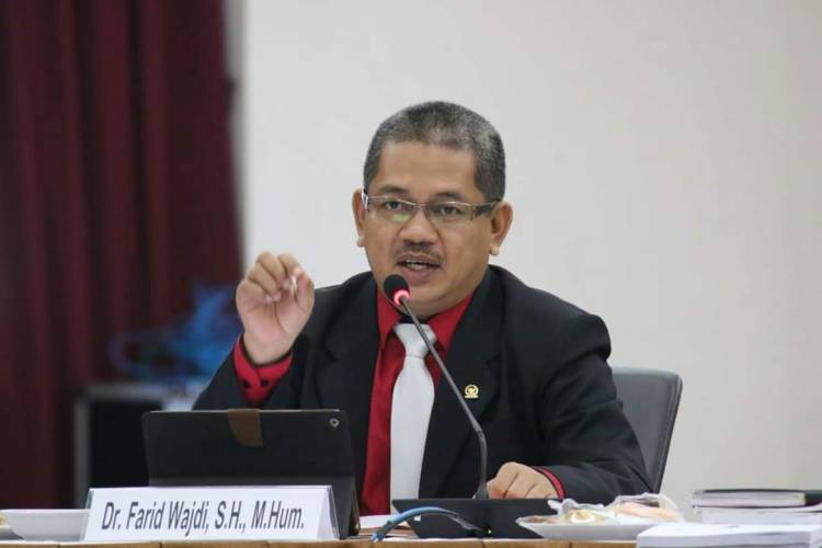 Ethics of Care: Hakim Dilarang Pamer Gaya Hidup Hedonis