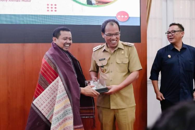 Penanganan Stunting, Pemkab Humbahas Melakukan MoU Dengan Pemkab Sumedang