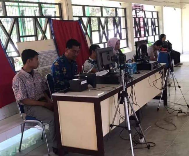 Disdukcapil Deli Serdang Rekam KTP-el Murid SMKN I Lubuk Pakam