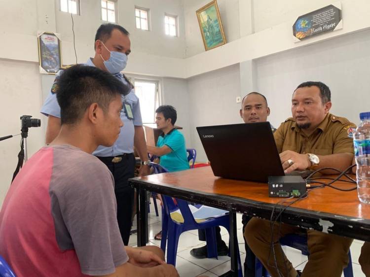 Warga Binaan Lapas Kelas IIA Pancurbatu Mendapat Rekam NIK