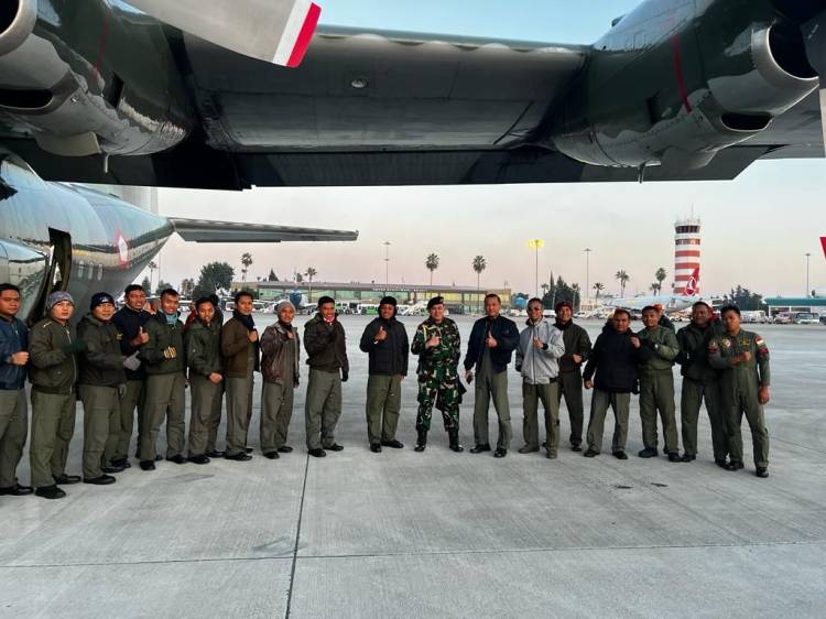 Pesawat Hercules C-130 Beserta Awaknya Diperpanjang Masa Penugasan Kemanusiaan Di Turki