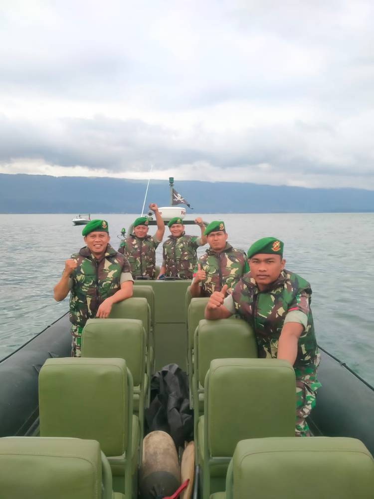 20 Kapal Patroli Milik Polri, TNI, Basarnas Siaga Amankan Perairan Danau Toba Selama F1 Powerboat