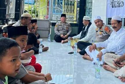 Menerima Kritikan, Polres Labuhanbatu Gelar Jumat Curhat Di Masjid Al Qadar Jalan Torpisang Mata Rantauprapat