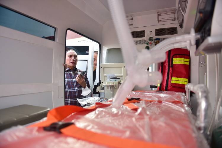 Edy Rahmayadi Kerahkan Bus BKB dan Peralatan Medis di Trauma Centre F1H2O Danau Toba