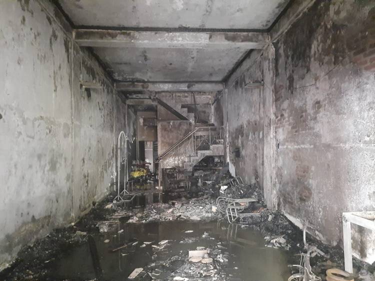 Terjebak Api, Penghuni Rumah Tewas  di Titi Kuning