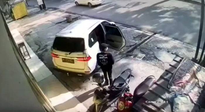 Waspada Modus Baru!! Komplotan Pencuri Sepeda Motor Gunakan Mobil Kelabui Masyarakat
