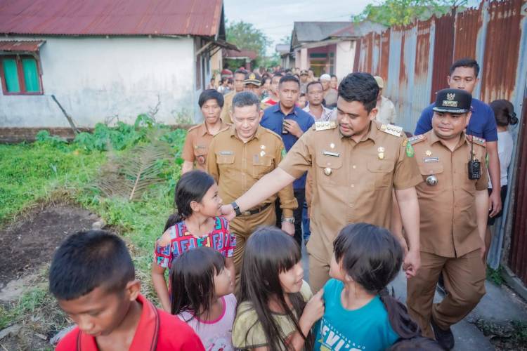 Terima Kasih Pak Bobby, Melalui Perantara Tangan Bapak, Rumah Kami Direnovasi Kementerian Sosial