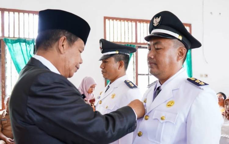Bupati Simalungun RHS Lantik 2 Pangulu Periode 2024 - 2030