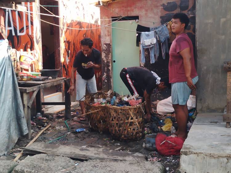 320 Warga Konplek PJKA Belawan Resah Tergenang Air