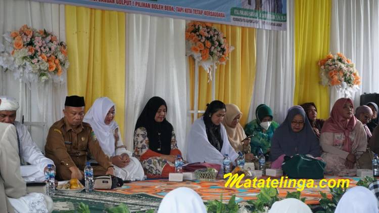 Hadir dalam Pengajian Akbar Kecamatan Salapian, Ny. Endang Kurniasih Syah Afandin Ingatkan 14 Februari 2024, Jangan Golput !!