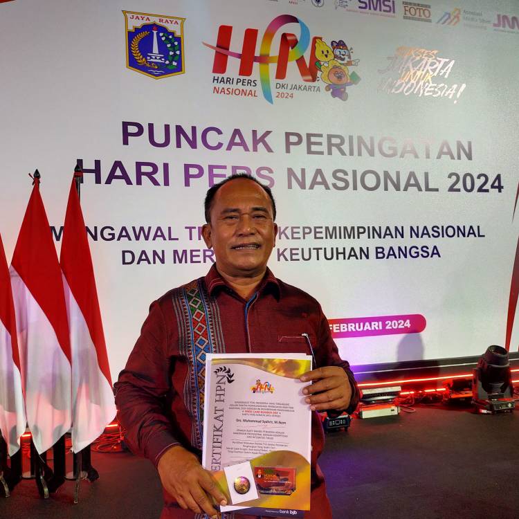 Ketua DKP PWI Sumut Terima PCNO *HPN 2024