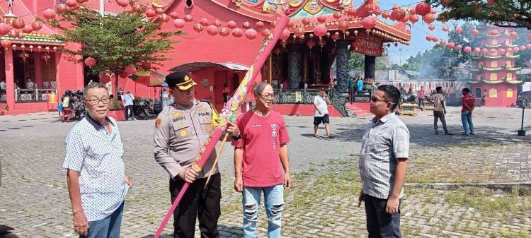 Kapolres Pelabuhan Belawan Pantau Perayaan Imlek di Vihara dan Klenteng