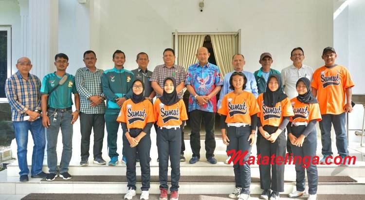 Syah Afandin akan fasilitasi dan kembangkan Cabor Softball Kabupaten Langkat