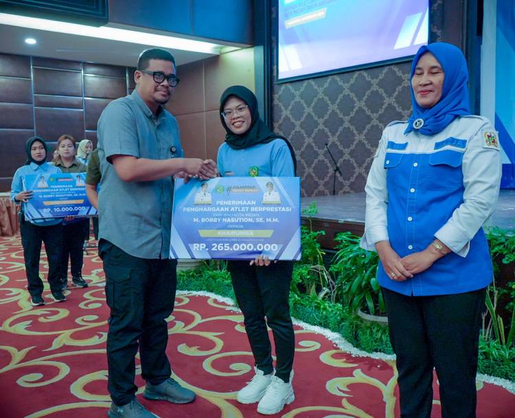 Penghargaan kepada 211 Atlet, Pelatih, dan Asisten Pelatih Berprestasi